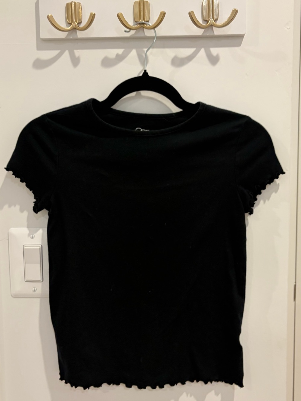 art class Black Lettuce-Edge Short Sleeve Tee